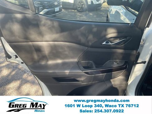 Used 2023 GMC Acadia AT4 w/ Technology Package AWD/4WD image 24