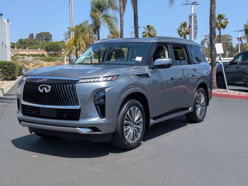 New 2026 INFINITI QX80 Luxe RWD image 1