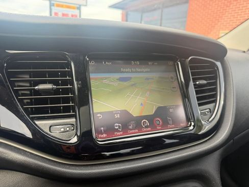 Used 2015 Dodge Dart Limited w/ Technology Group FWD image 18