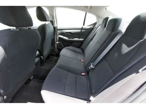Used 2025 Nissan Sentra S FWD image 14