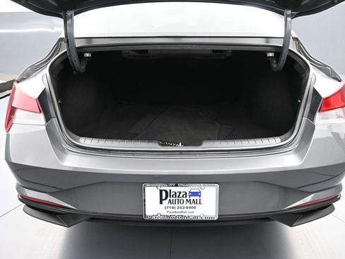 Certified 2023 Hyundai Elantra SEL w/ Convenience Package FWD image 21