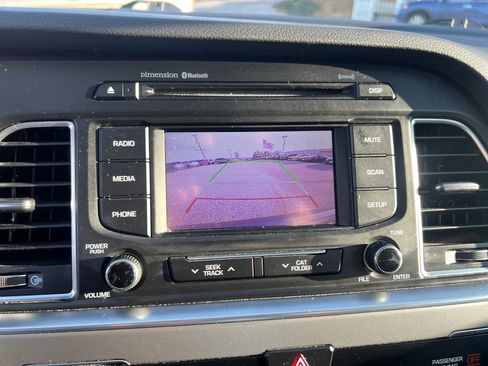 Used 2015 Hyundai Sonata Limited image 20