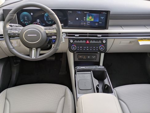 New 2026 Hyundai Tucson Limited AWD/4WD image 13