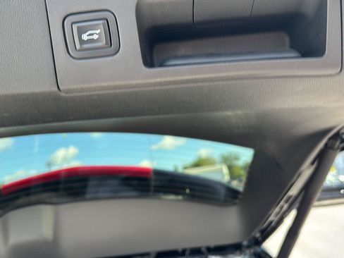Used 2022 Cadillac XT5 Premium Luxury AWD/4WD image 34