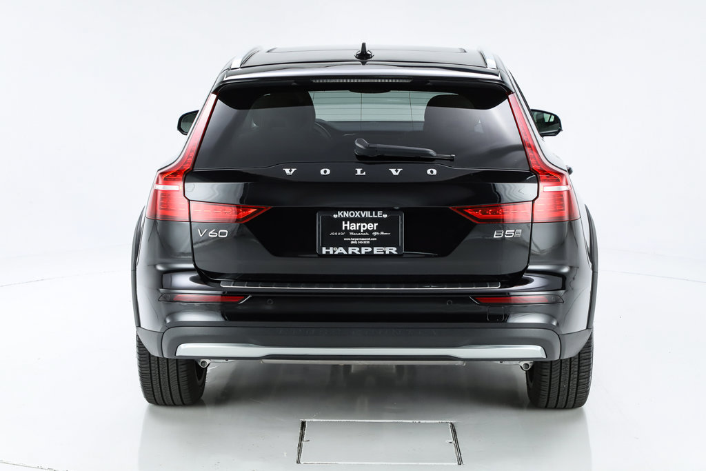 Used 2024 Volvo V60 B5 Cross Country Plus w/ Protection Package Premier AWD/4WD image 51