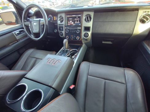 Used 2015 Ford Expedition EL King Ranch image 40