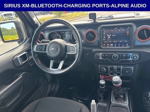 Used 2023 Jeep Gladiator Mojave w/ Cold Weather Group AWD/4WD image 12