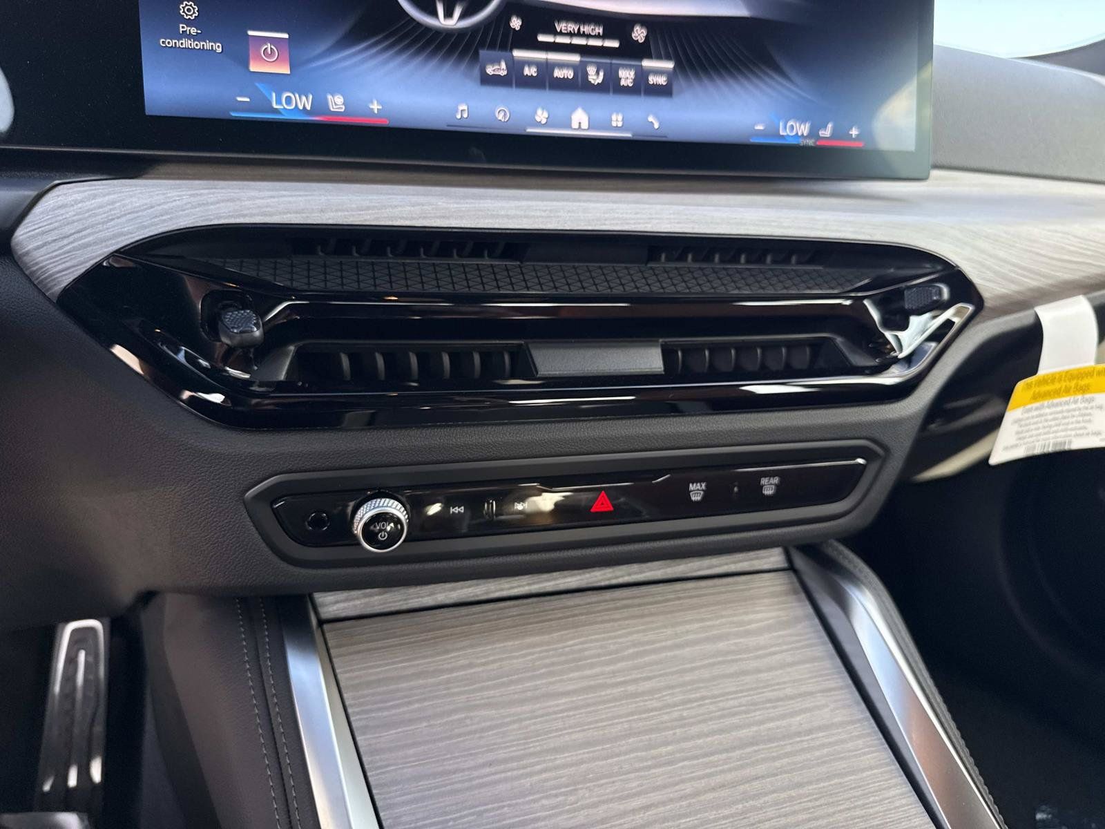 New 2026 BMW 230i Coupe w/ Premium Package RWD image 22