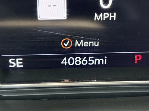 Used 2023 GMC Sierra 3500 Denali w/ Denali Ultimate Package image 29