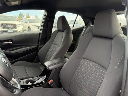 Used 2022 Toyota Corolla SE image 13