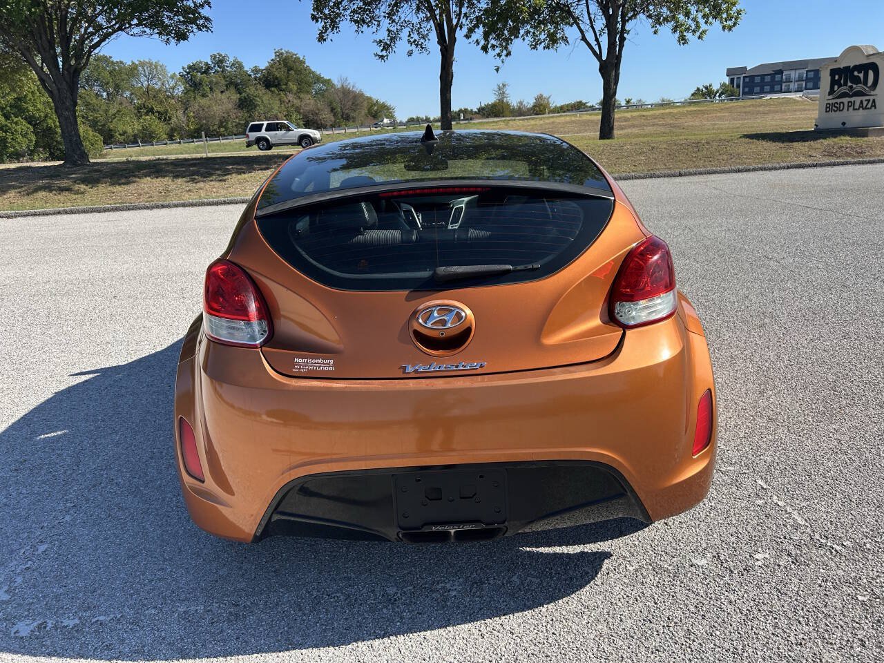 Used 2016 Hyundai Veloster w/ Option Group 02 FWD image 9