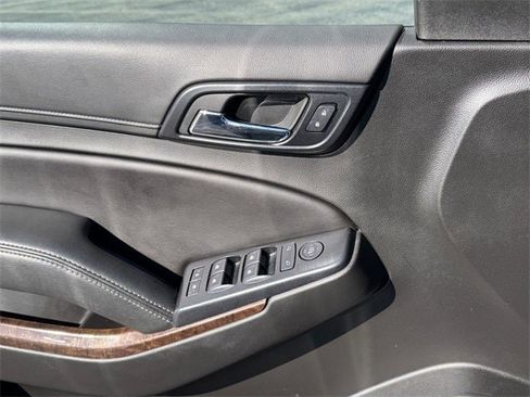Used 2019 Chevrolet Tahoe LS image 16