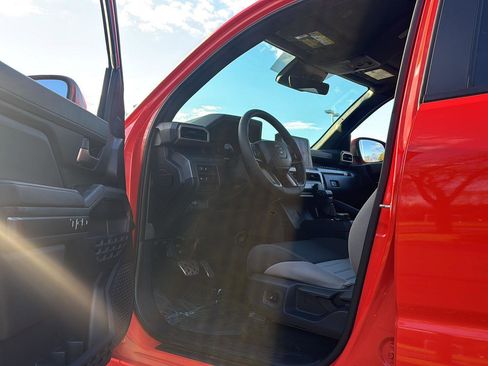 Used 2024 Toyota Tacoma TRD Sport AWD/4WD image 2