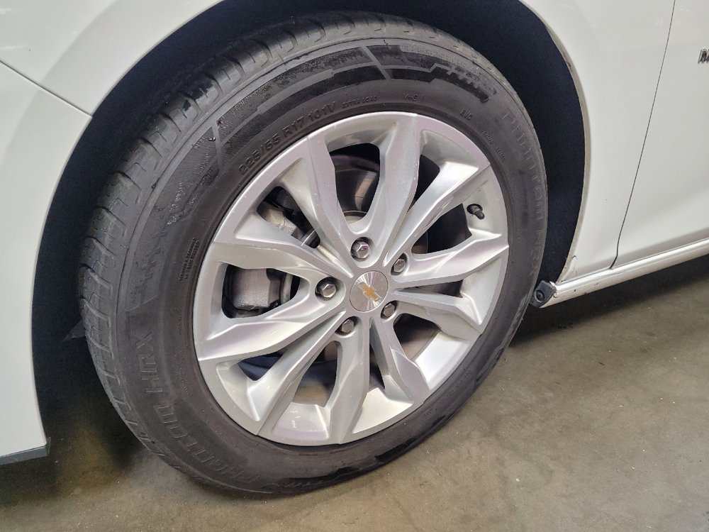 Used 2024 Chevrolet Malibu LT FWD image 31