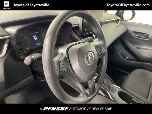 Used 2024 Toyota Corolla LE image 23