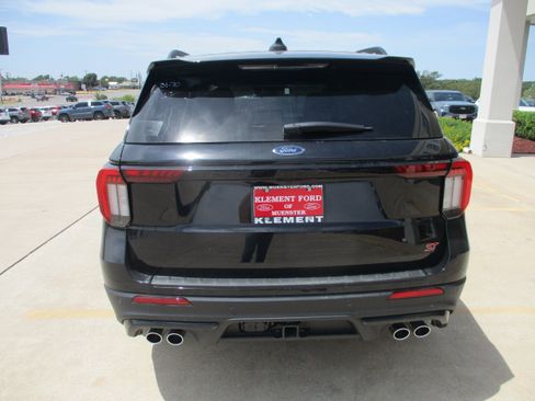 New 2026 Ford Explorer ST w/ Sun And Sound Package AWD/4WD image 3
