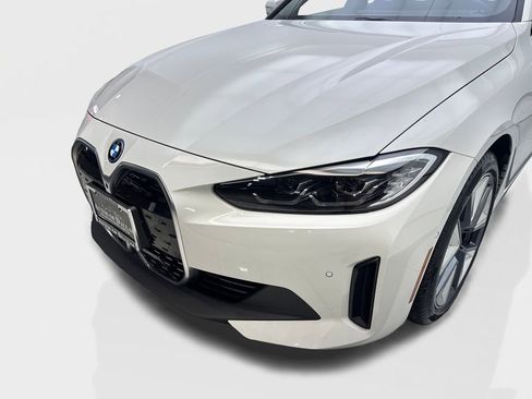 Used 2023 BMW i4 eDrive35 RWD image 16