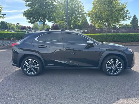 Used 2021 Lexus UX 250h w/ Premium Package AWD/4WD image 8