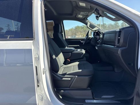 Used 2023 GMC Sierra 1500 Elevation w/ LPO, Elevation Black Package image 32