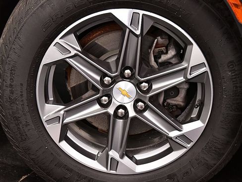 Used 2023 Chevrolet Blazer LT AWD/4WD image 9