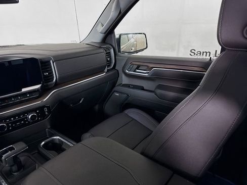 Used 2023 GMC Sierra 1500 SLT w/ SLT Premium Plus Package image 27