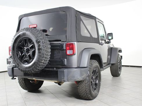 Used 2018 Jeep Wrangler Sport image 9