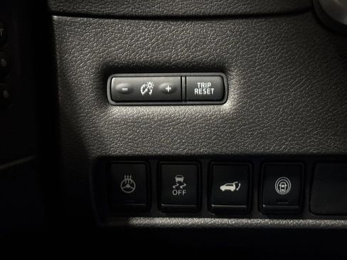 Used 2023 Nissan Murano Platinum w/ Cargo Package FWD image 19