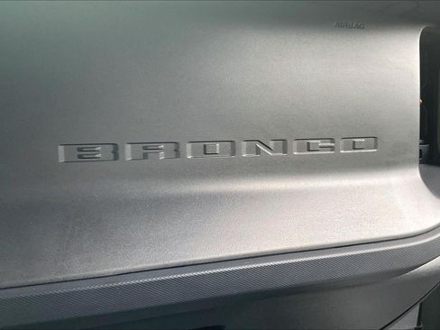 Used 2024 Ford Bronco Badlands AWD/4WD image 30