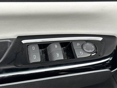 Certified 2024 Honda Prologue Touring image 13