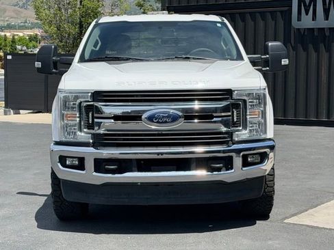 Used 2018 Ford F350 XLT w/ XLT Value Package AWD/4WD image 2
