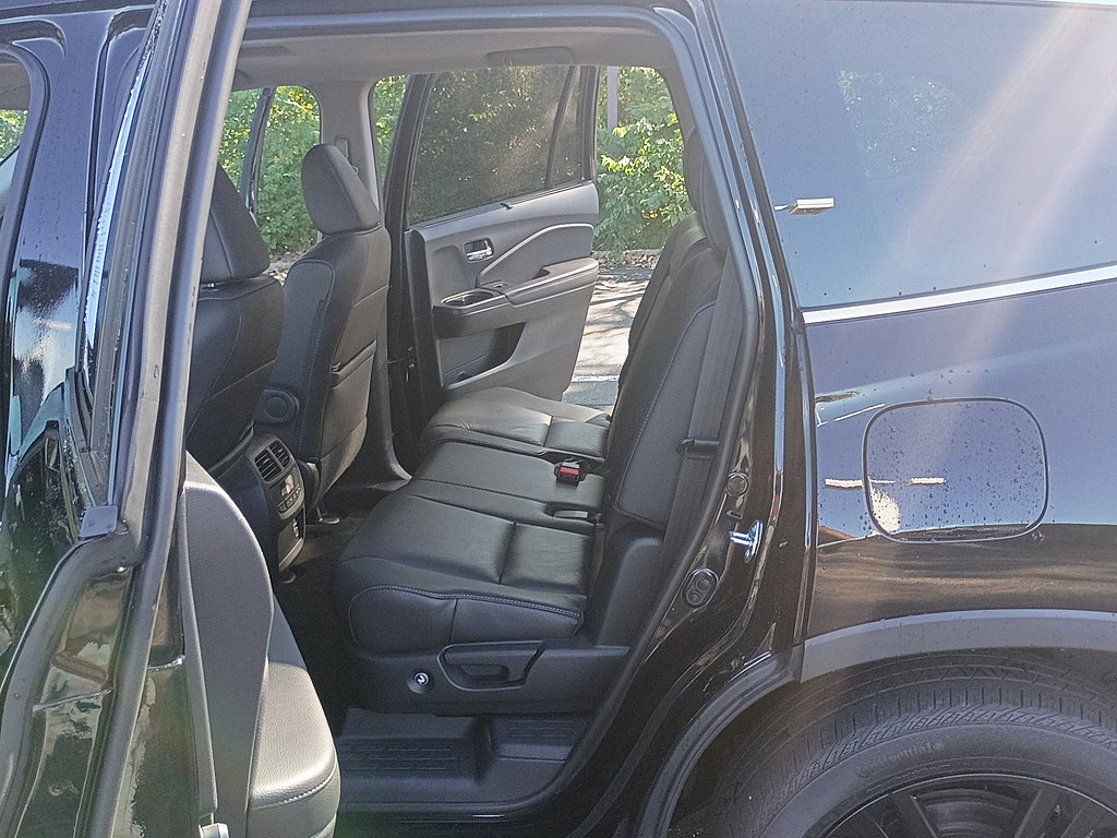 Used 2022 Honda Pilot Special Edition image 13