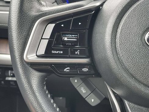 Used 2019 Subaru Outback 2.5i Limited AWD/4WD image 11