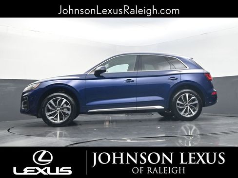 Used 2021 Audi Q5 2.0T Premium w/ Convenience Package AWD/4WD image 23