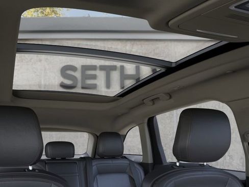 New 2026 Lincoln Nautilus Premier w/ Equipment Group 102A image 22