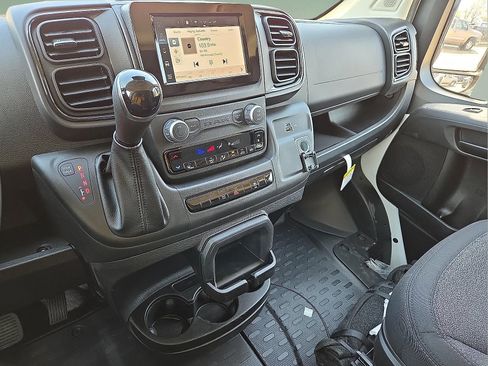 New 2026 RAM ProMaster 2500 image 25