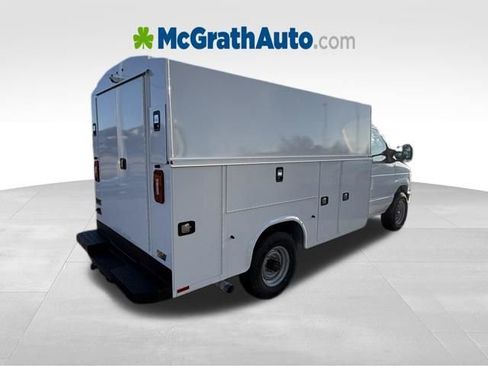 New 2026 Ford E-350 and Econoline 350 Super Duty w/ Power Equipment Group RWD image 5