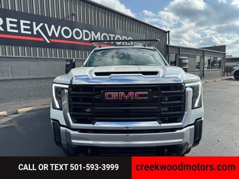 Used 2024 GMC Sierra 3500 Pro image 11