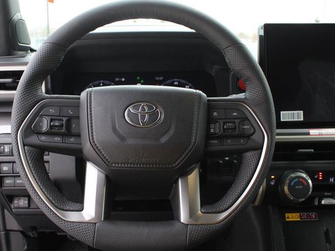 New 2026 Toyota Tacoma TRD Off-Road AWD/4WD image 9