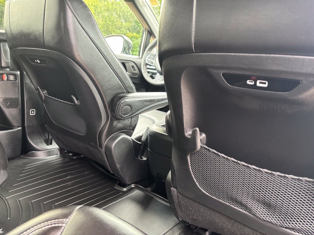 Used 2025 Chrysler Pacifica Select FWD image 22