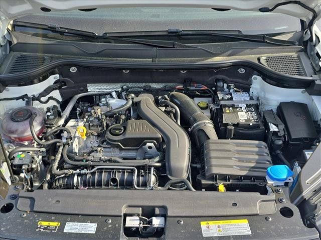 New 2026 Volkswagen Taos SE FWD image 20