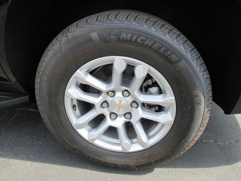 New 2026 Chevrolet Tahoe LS AWD/4WD image 8