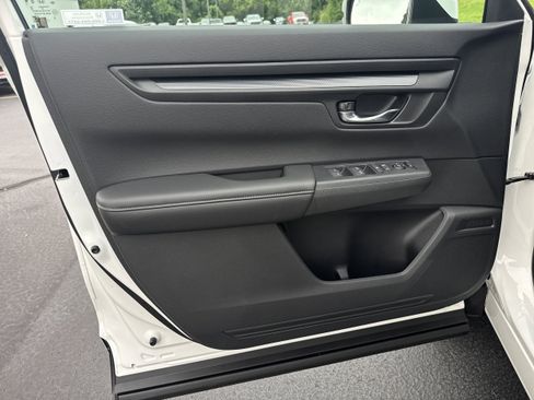 New 2026 Honda CR-V EX image 5