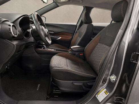 Used 2024 Nissan Kicks SR FWD image 12