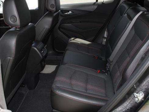 Used 2024 Chevrolet Equinox RS AWD/4WD image 15