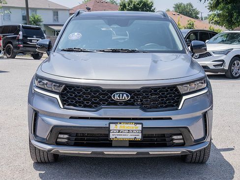 Used 2021 Kia Sorento SX AWD/4WD image 2