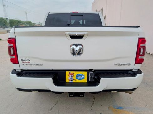 Used 2019 RAM 3500 Limited image 7