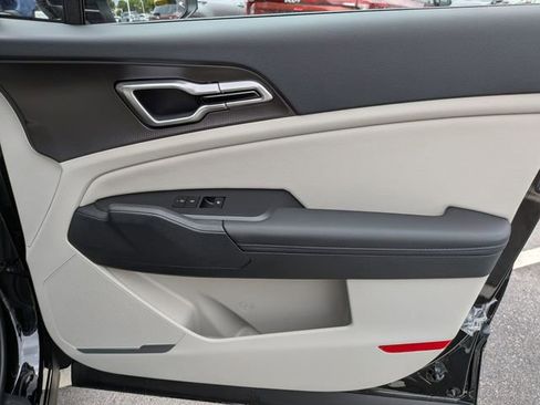 New 2026 Kia Sportage EX FWD image 24