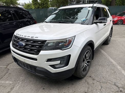 Used 2017 Ford Explorer Sport w/ Equipment Group 401A AWD/4WD image 1
