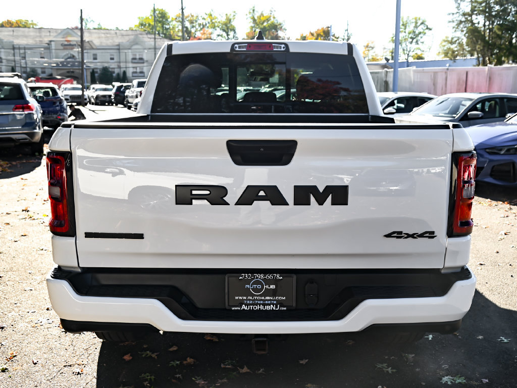 Used 2025 RAM 1500 Big Horn AWD/4WD image 5