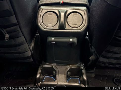 Used 2024 Jeep Wrangler Willys AWD/4WD image 22